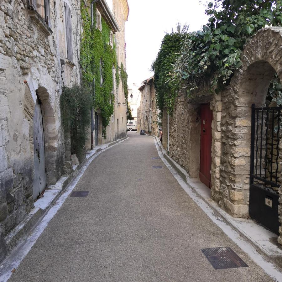 Les Maisons Mado Venasque Luaran gambar